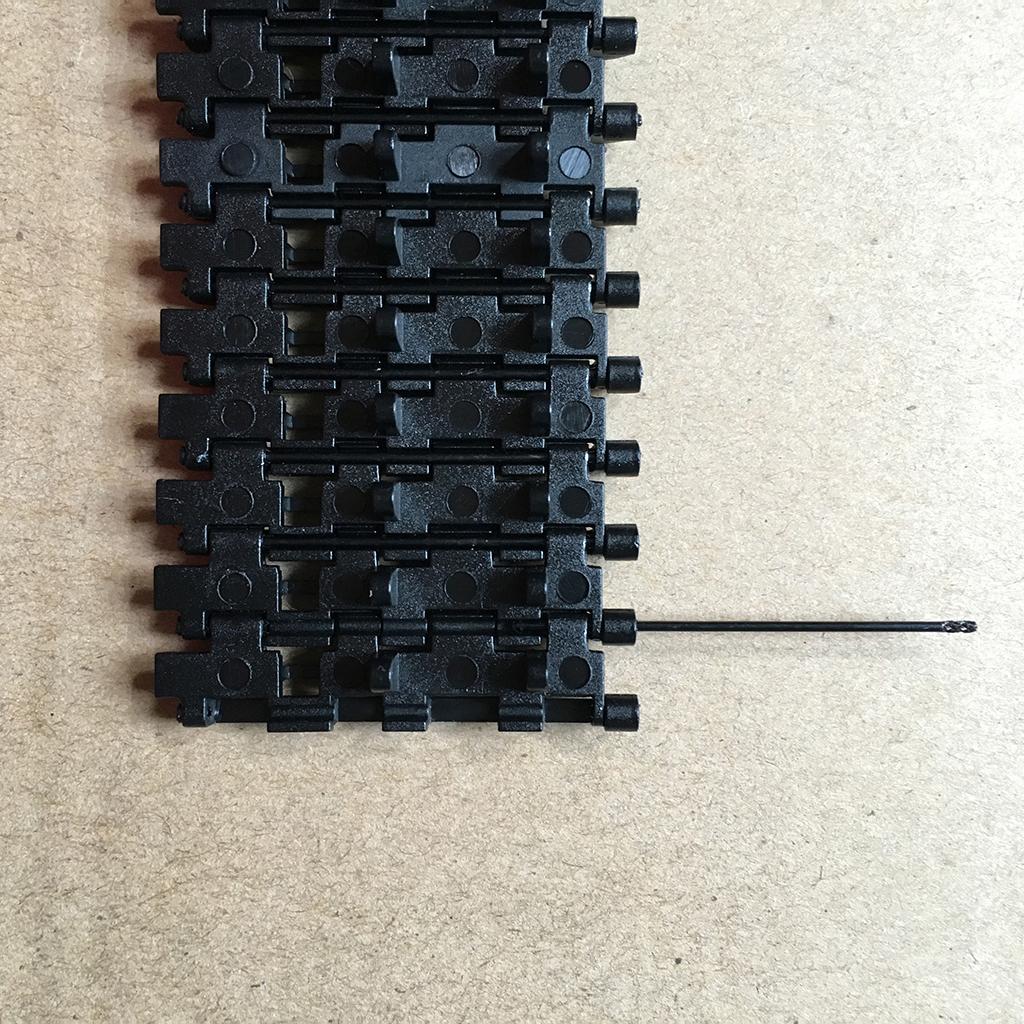 Black Tank Track Chain Plastic - đánh giá và giá Xcm Chain